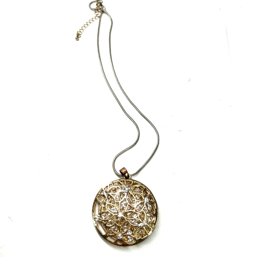 gold-tone necklace medallion pendant filigree rhinestone cith chain 11" quality